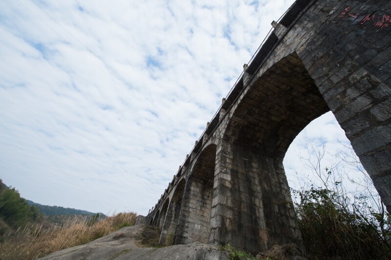 再次仰望那一行字,似乎更多了几分感悟…崇阳县崇阳县站在渡槽的顶端