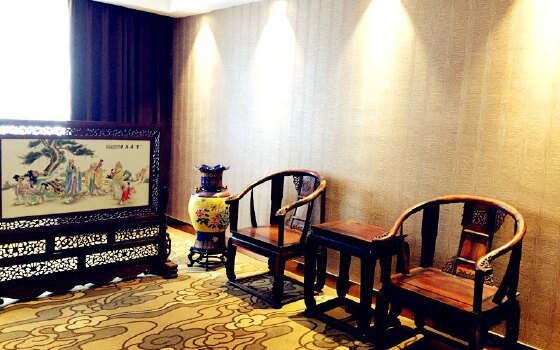 濮阳乾佑国际酒店