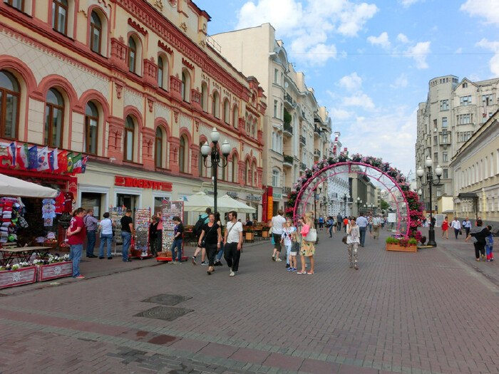 俄罗斯,三口之家的时光之旅