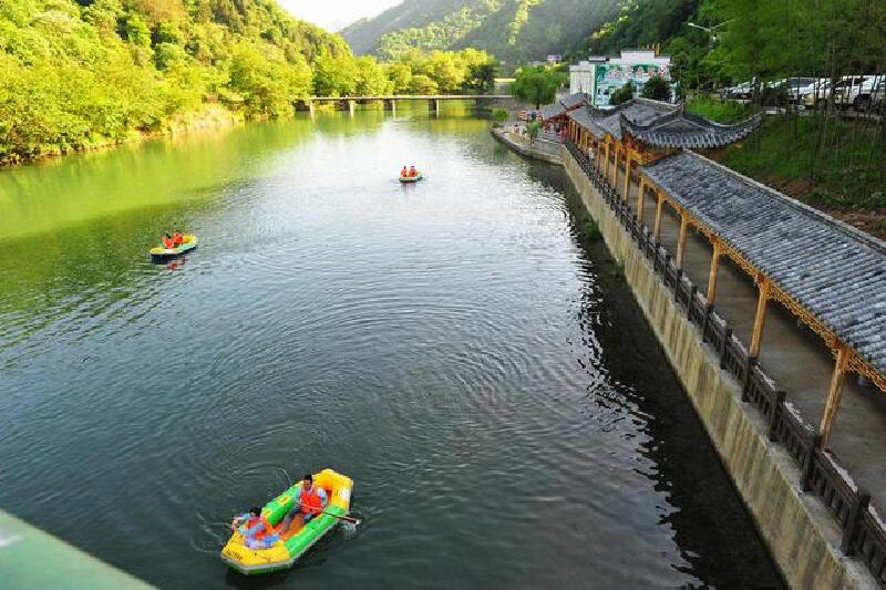 皖南第一漂网友这里漂流不湿身都不好意思说你来过了怪潭