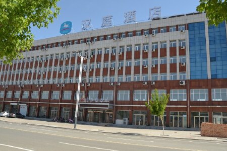 赤峰梵宗寺附近的酒店预订