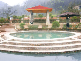 周公山天府温泉