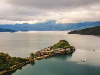 洱海