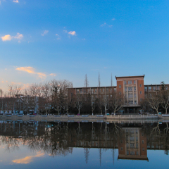 南开大学