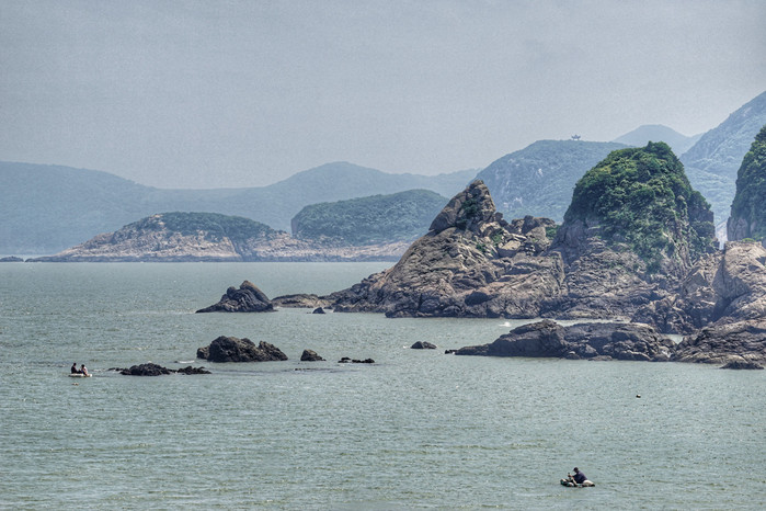 悬鹁鸪岛景区图片