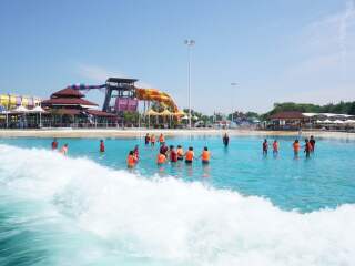 悦兮半岛水上乐园