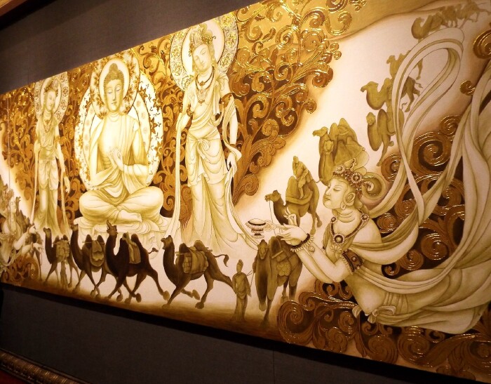 精湛,石雕,铜雕,木雕俱全,被联合国教科文组织官员赞誉为"当代敦煌"