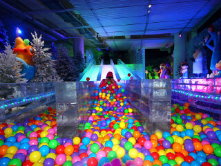 奥体冰雪奇幻乐园