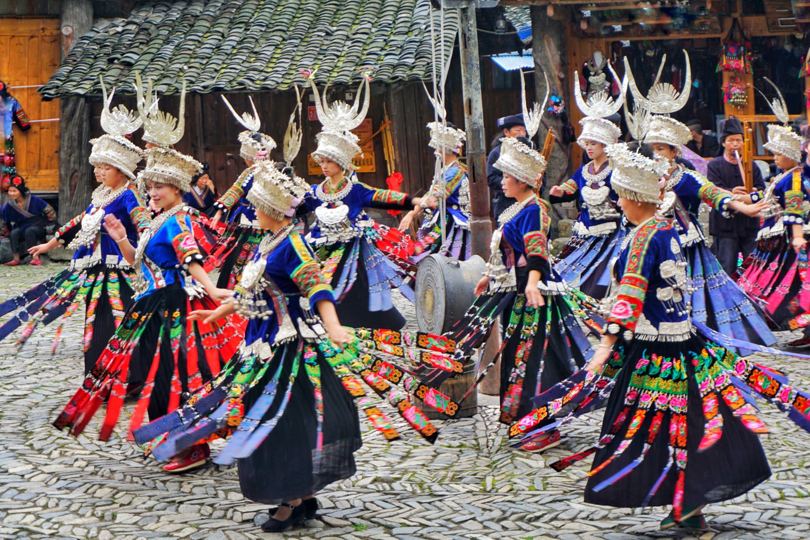 穿越梵净仙山,游走千户苗寨,来一场从心之旅