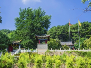 千山