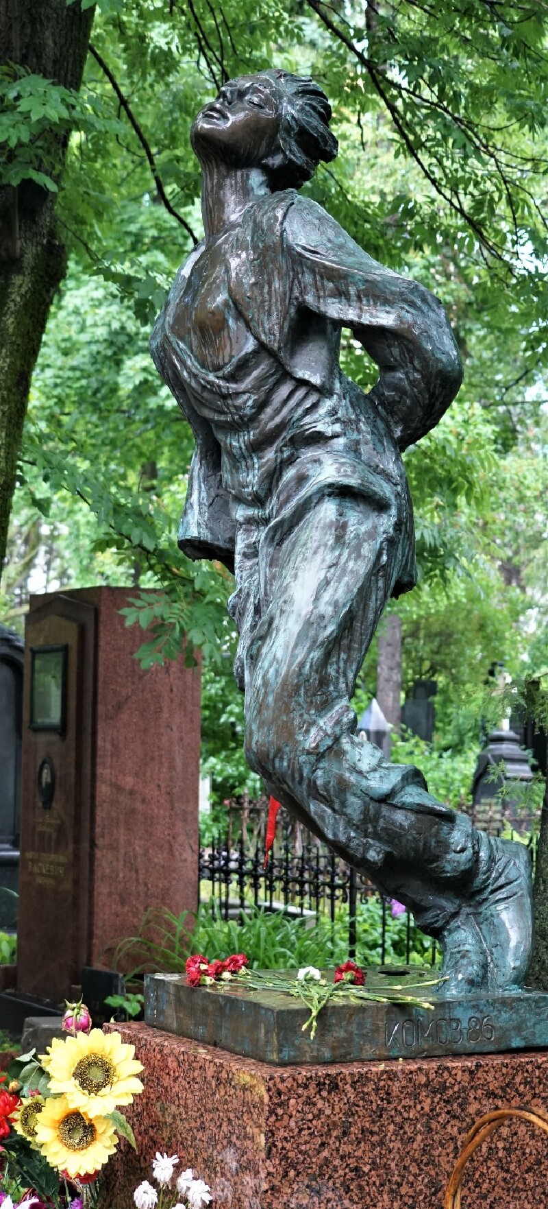 卓娅雕像,最具震撼力的雕塑作品