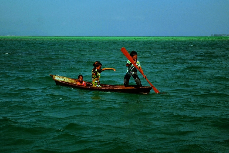 发现仙本那塔塔甘岛神秘的巴瑶族