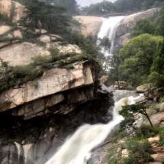 泰山黑龙潭飞瀑_4622