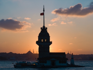 尤利阿奴斯之柱