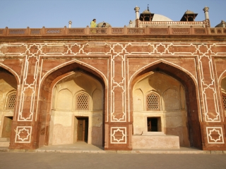 那克荷达清真寺