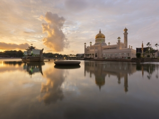 哈桑纳尔·博尔基亚清真寺