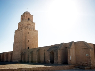 奥克巴大清真寺