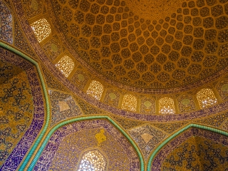 谢赫•卢特夫劳清真寺