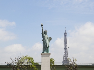 巴黎自由女神像