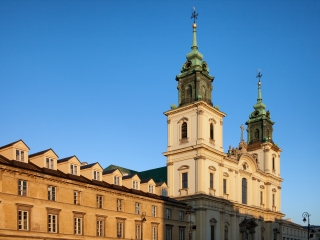 华沙圣十字教堂