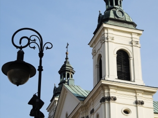 华沙圣十字教堂