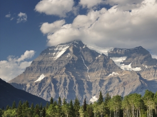罗布森山省级公园
