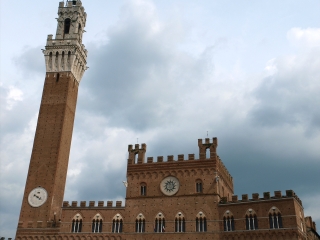 锡耶纳市政广场