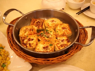 东莞人家(东升路店)