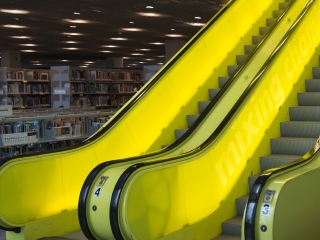 西雅图中央图书馆