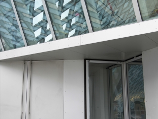 西雅图中央图书馆