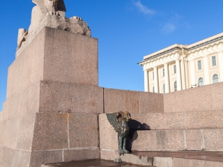圣彼得堡狮身人面像