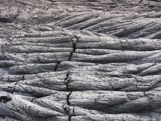 尔塔阿雷火山