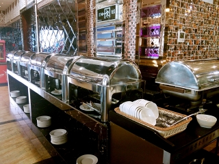 瓦尔兹穆斯林自助火锅