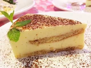 BiBi小雪屋儿童派对餐厅