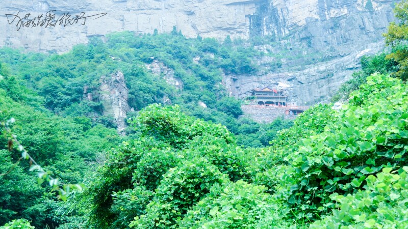 八里沟                     半山腰的玉皇