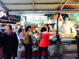 冯记三盏灯猪脚姜