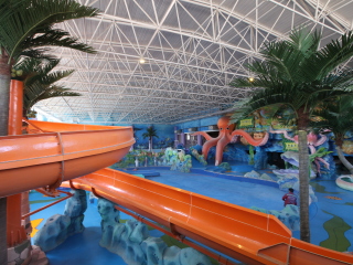 北纬47°城市温泉家园