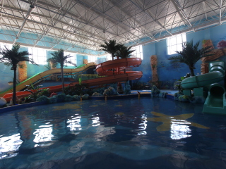 北纬47°城市温泉家园