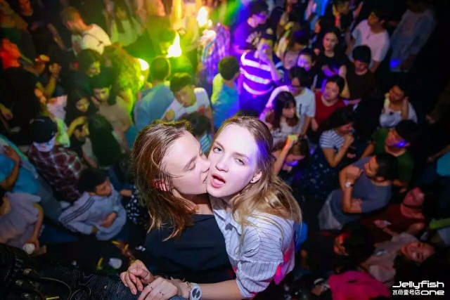 成都最劲爆同志派对新整理