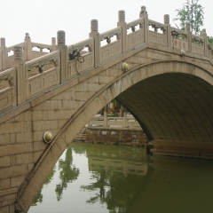 西园寺一桥两影_213