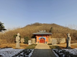 洛阳古墓博物馆