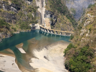 荣华大坝
