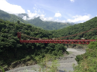 巴陵