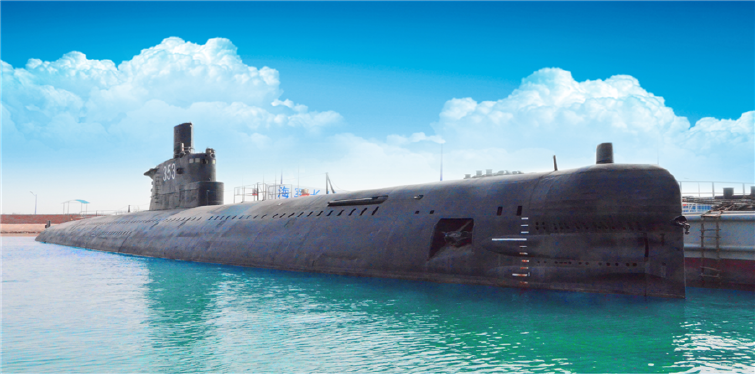 潜艇,艇名为"长城175号",自行研制的中国第一代常规动力鱼雷攻击潜艇