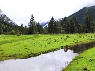 雅砻河风景名胜区