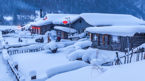 沈阳+吉林+哈尔滨双飞纯玩6晚7日 4A景点凤凰