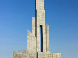 石家庄解放纪念碑