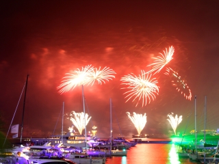 半山半岛帆船港