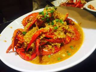 黄非红酸汤虾馆（白沙路店）