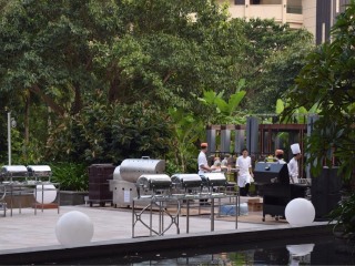 万达希尔顿逸林酒店自助晚餐BBQ餐厅